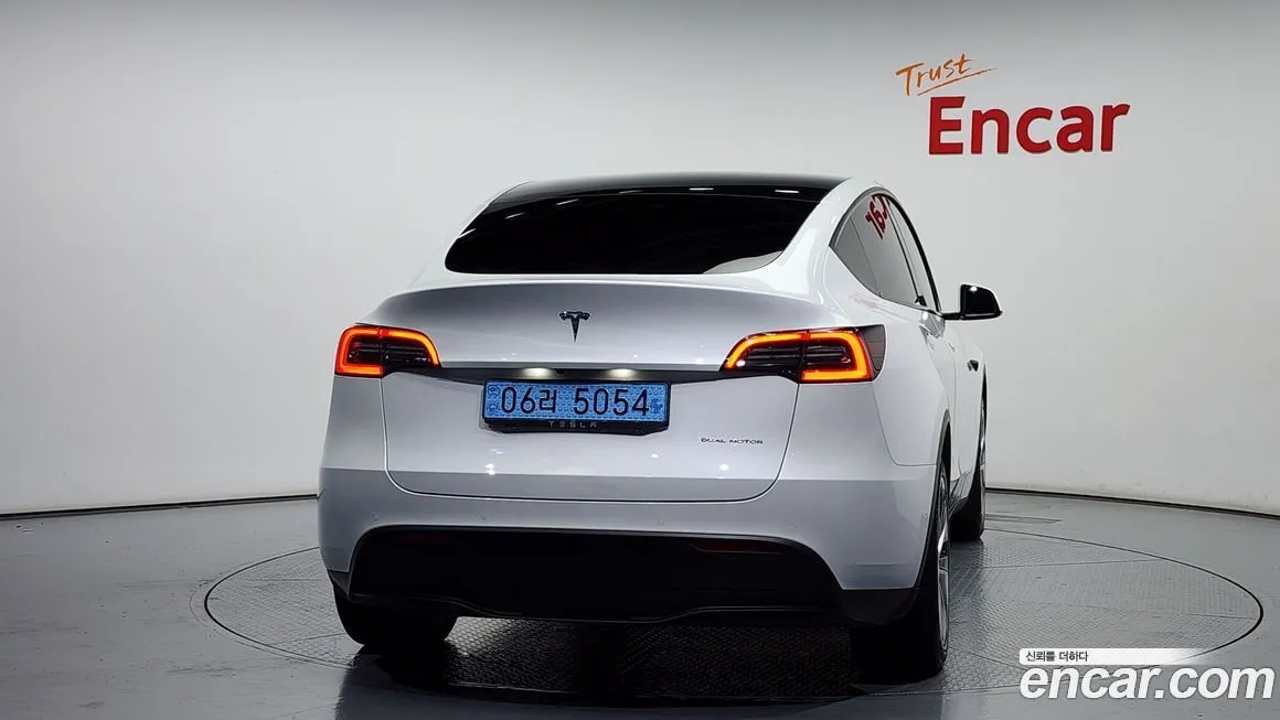 Tesla Model Y 2021 из KR, фото 4