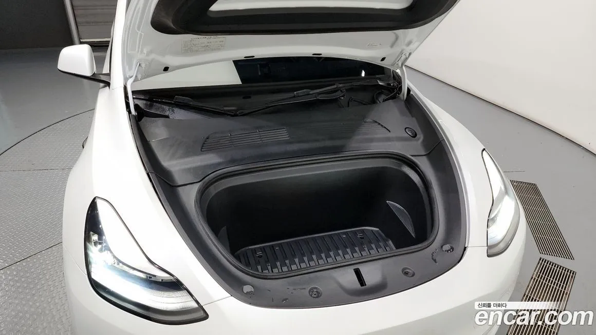 Tesla Model Y 2021 из KR, фото 6