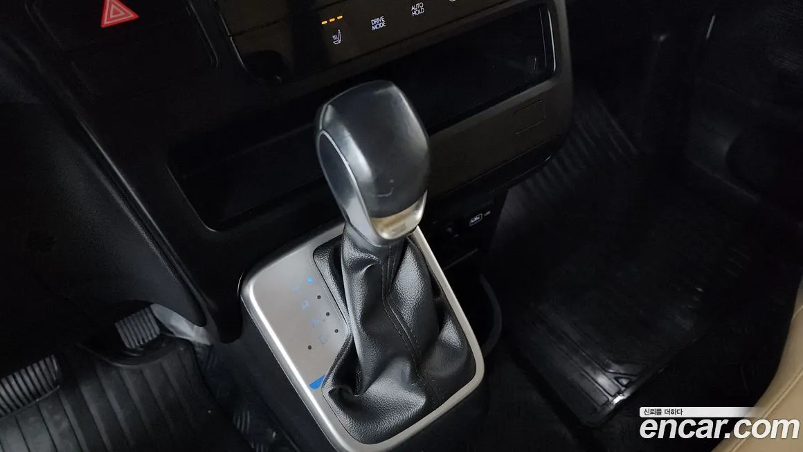 Hyundai Staria — фото 9