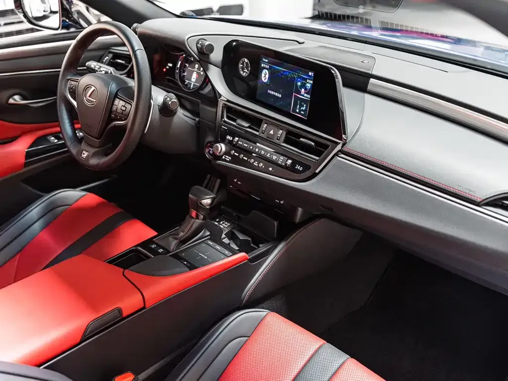 Lexus ES 2021 из CN, фото 7