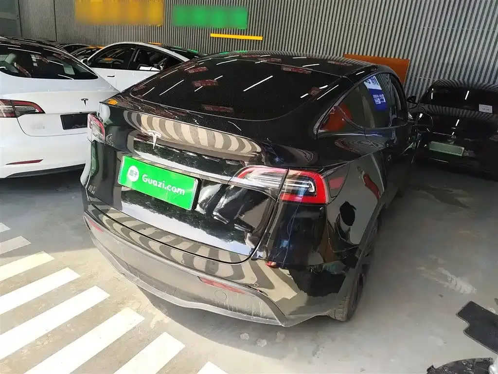 Tesla Model Y 2023 из CN, фото 7