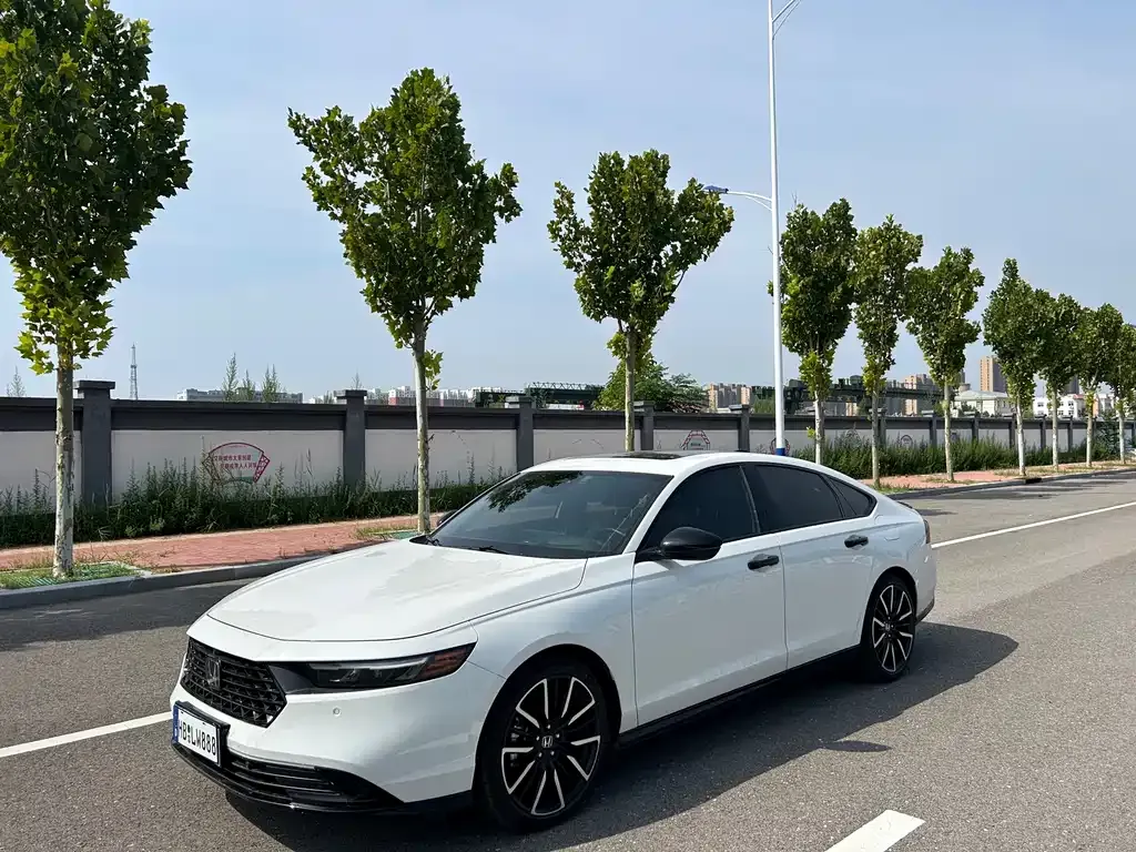 Honda Accord 2023 из CN, фото 1