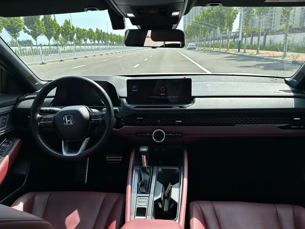 Honda Accord 2023 из CN, фото 9