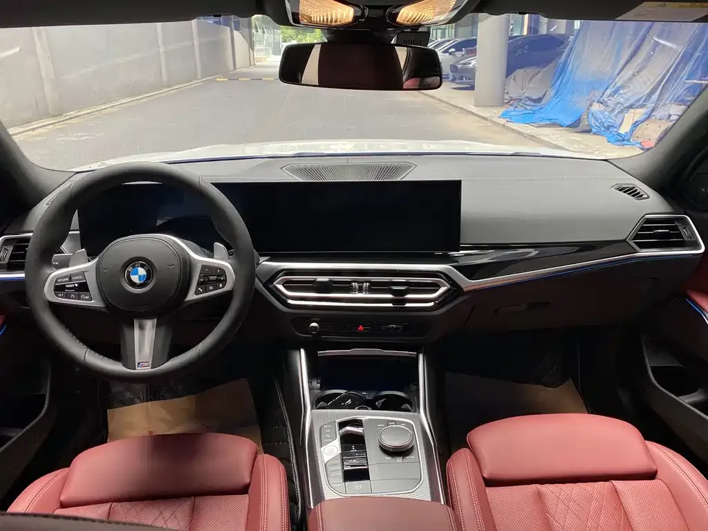 BMW 3 Series 2023 из CN, фото 8