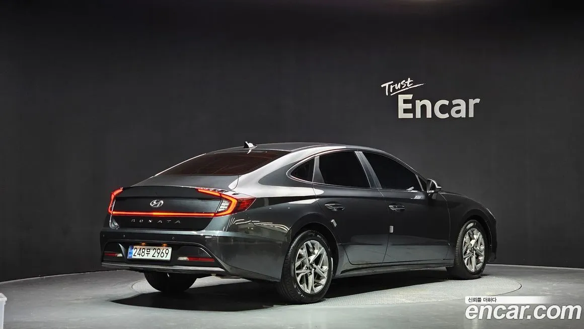 Hyundai Sonata — фото 2