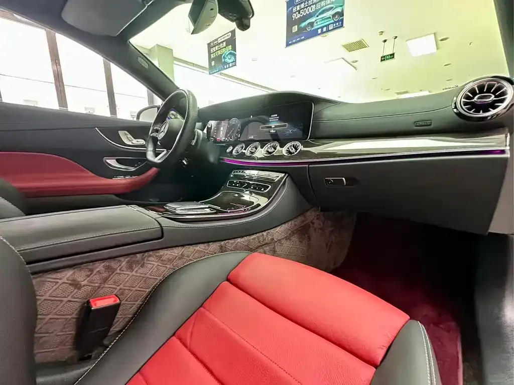[object Object] E-Class (Import) 2023 из CN, фото 9