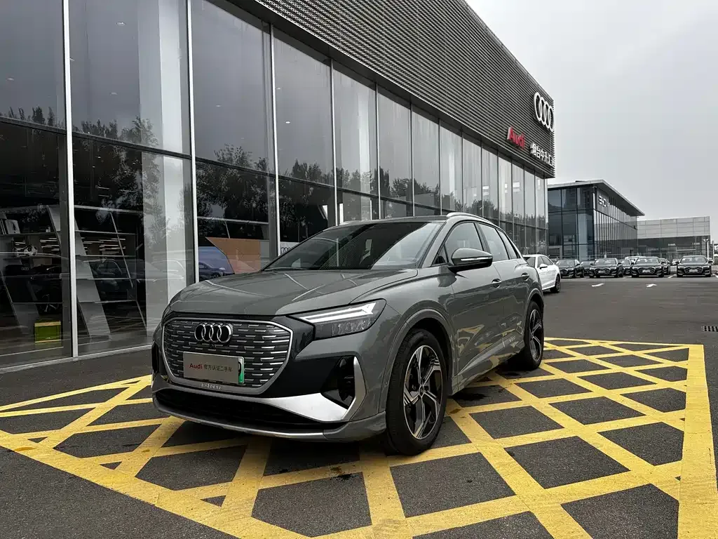 Audi Q4 e-tron 2024 из CN, фото 1