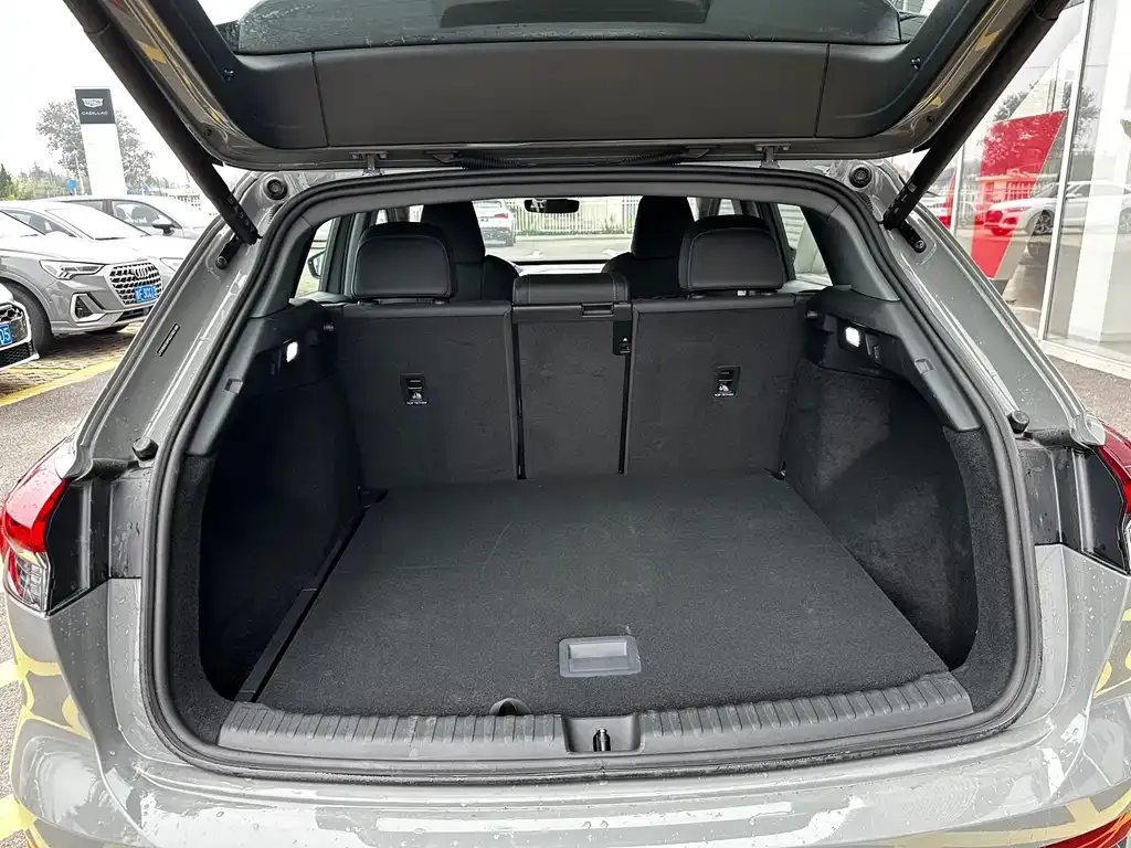 Audi Q4 e-tron 2024 из CN, фото 7