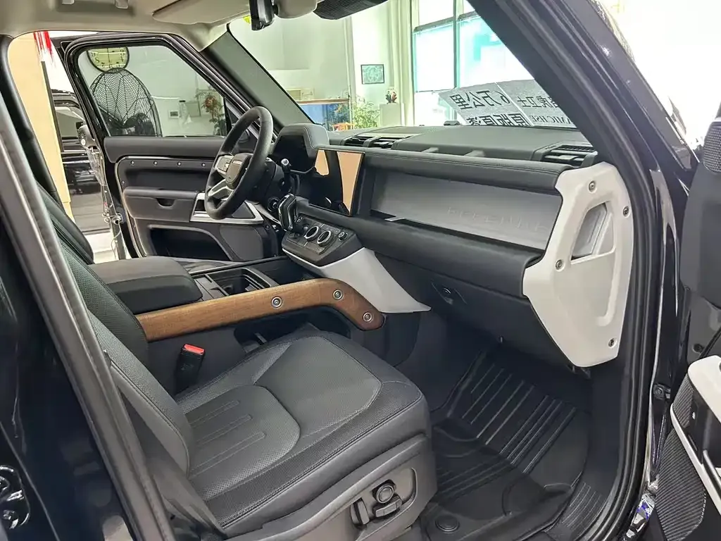 Land Rover Defender 2022 из CN, фото 6