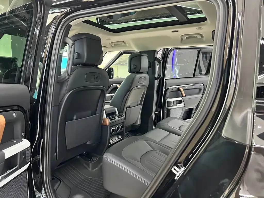 Land Rover Defender 2022 из CN, фото 7