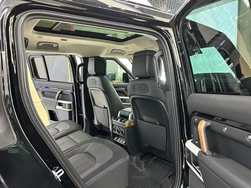 Land Rover Defender 2022 из CN, фото 8