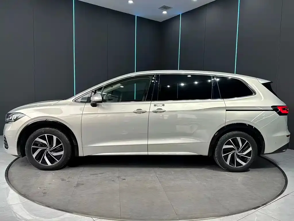 Volkswagen Viloran 2021 из CN, фото 4