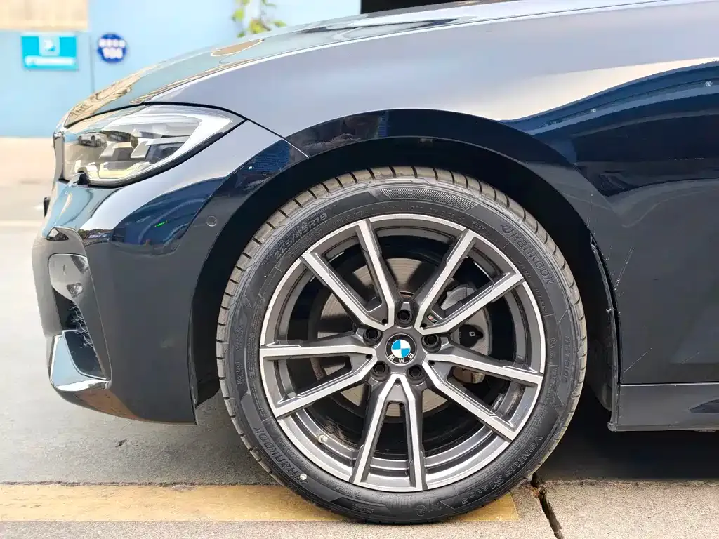 BMW 3 Series 2022 из CN, фото 4