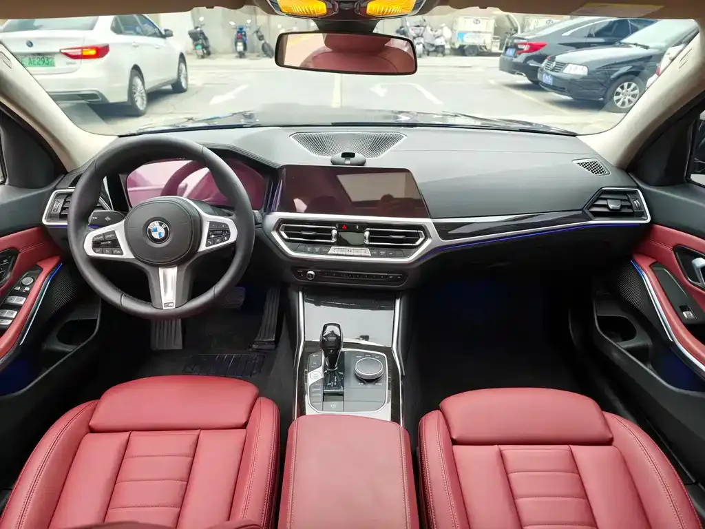 BMW 3 Series 2022 из CN, фото 9