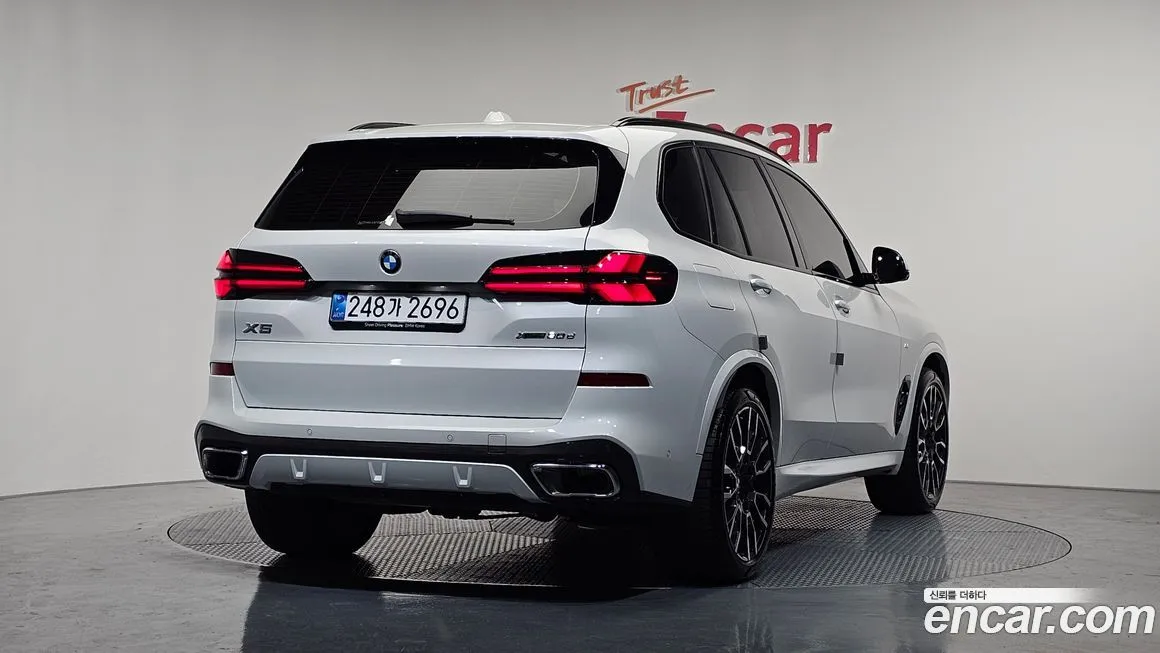 BMW X5 — фото 2