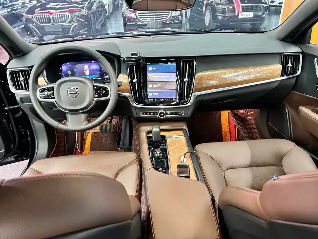 Volvo S90 2023 из CN, фото 10
