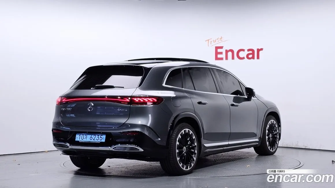 Mercedes-Benz EQS 2023 из KR, фото 2