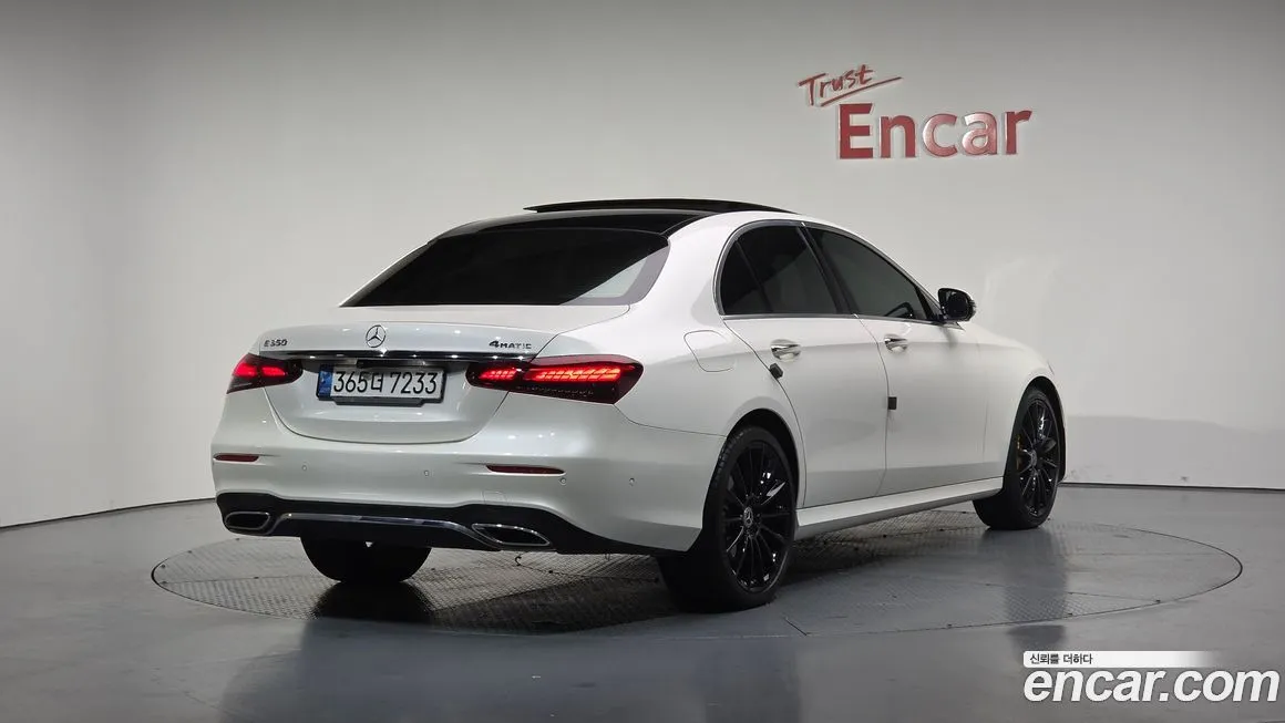 Mercedes-Benz E-Class 2021 из KR, фото 2