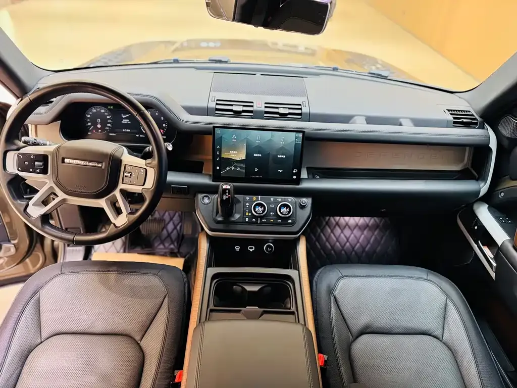 Land Rover Defender 2023 из CN, фото 8