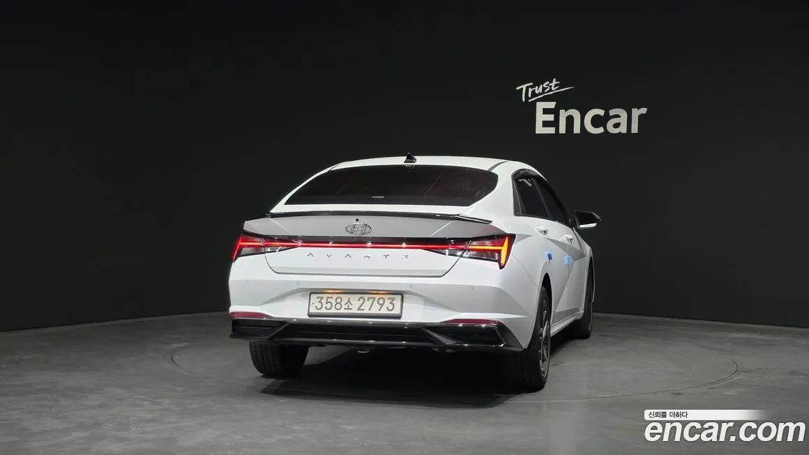 Hyundai AVANTE — фото 4