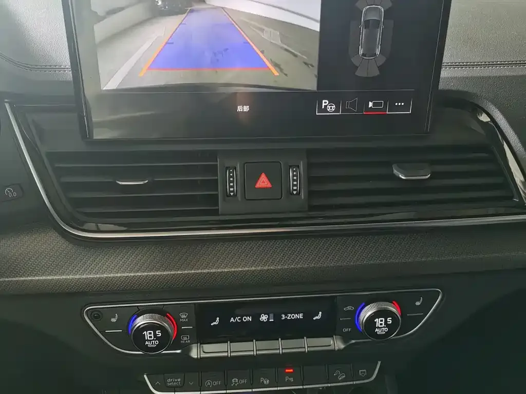 Audi Q5L 2022 из CN, фото 6