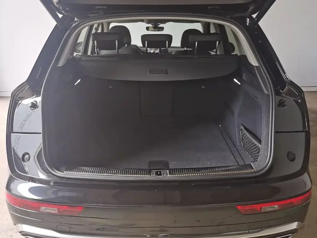 Audi Q5L 2022 из CN, фото 8