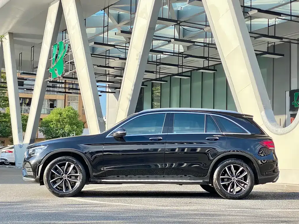 Mercedes-Benz GLC 2021 из CN, фото 2