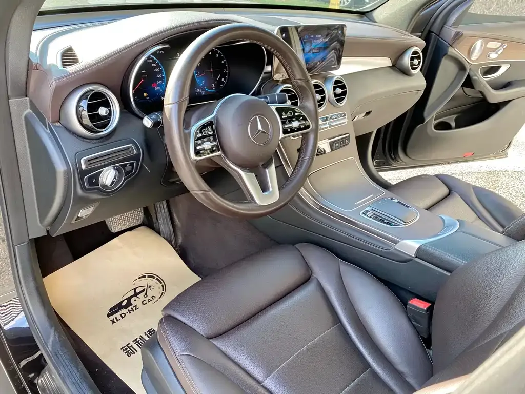 Mercedes-Benz GLC 2021 из CN, фото 9