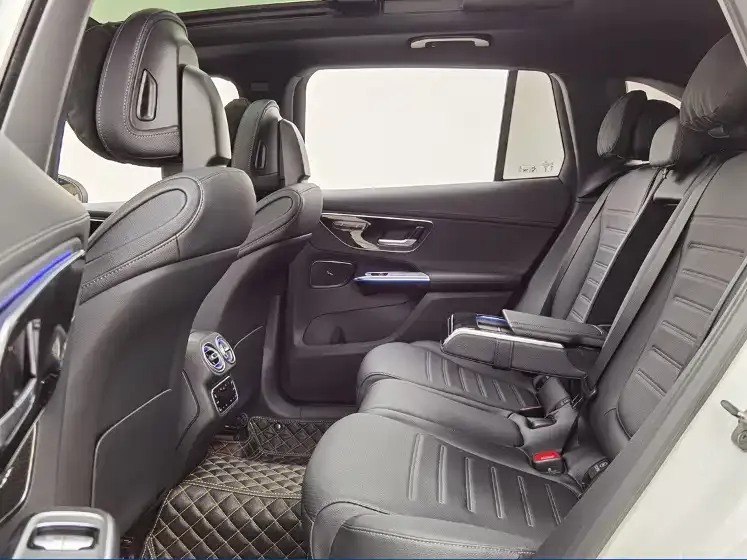 Mercedes-Benz GLC 2024 из CN, фото 5