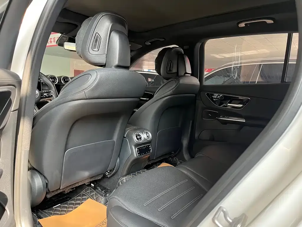Mercedes-Benz GLC 2024 из CN, фото 9