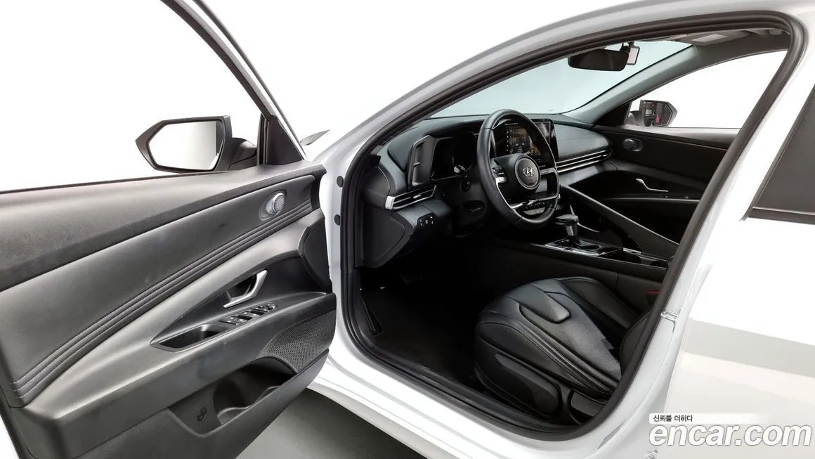 Hyundai AVANTE 2023 из KR, фото 10