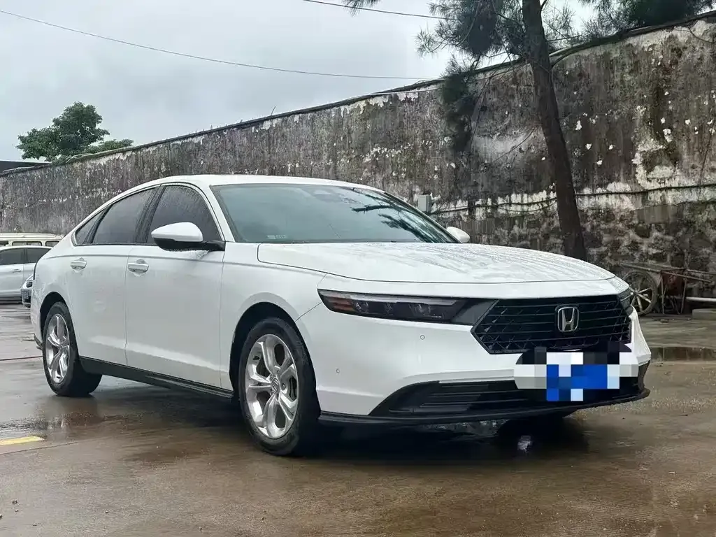 Honda Accord — фото 3