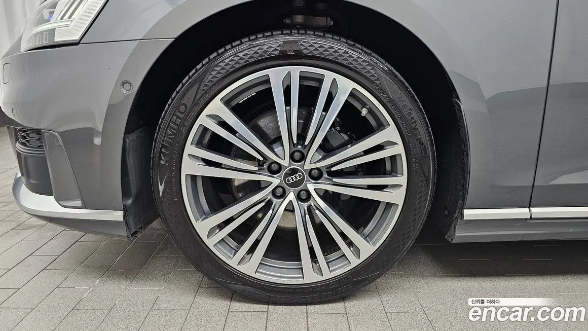 Audi A8 2021 из KR, фото 5