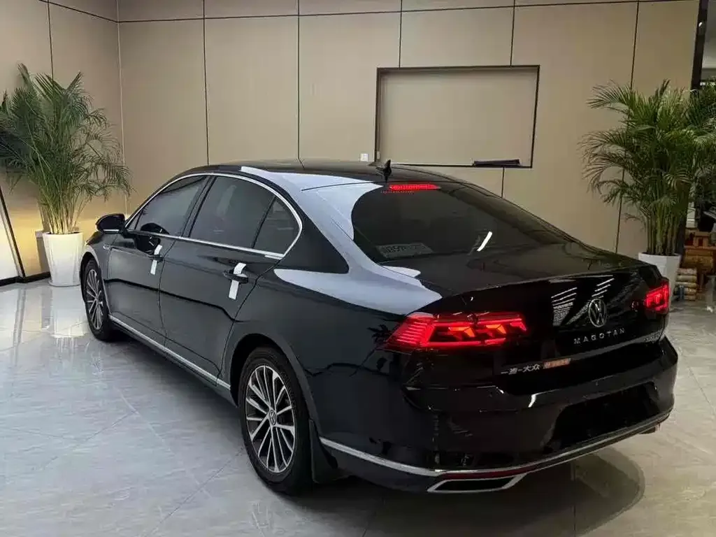 Volkswagen Magotan 2021 из CN, фото 8