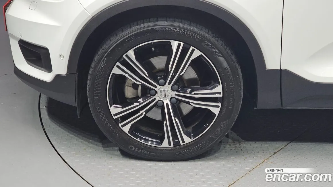Volvo XC40 2021 из KR, фото 5