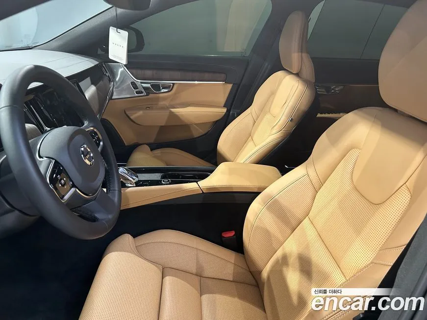 Volvo S90 — фото 10