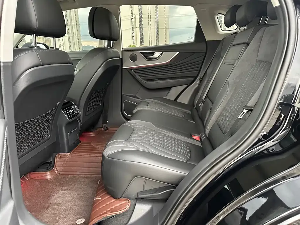 Hongqi HS5 2024 из CN, фото 9