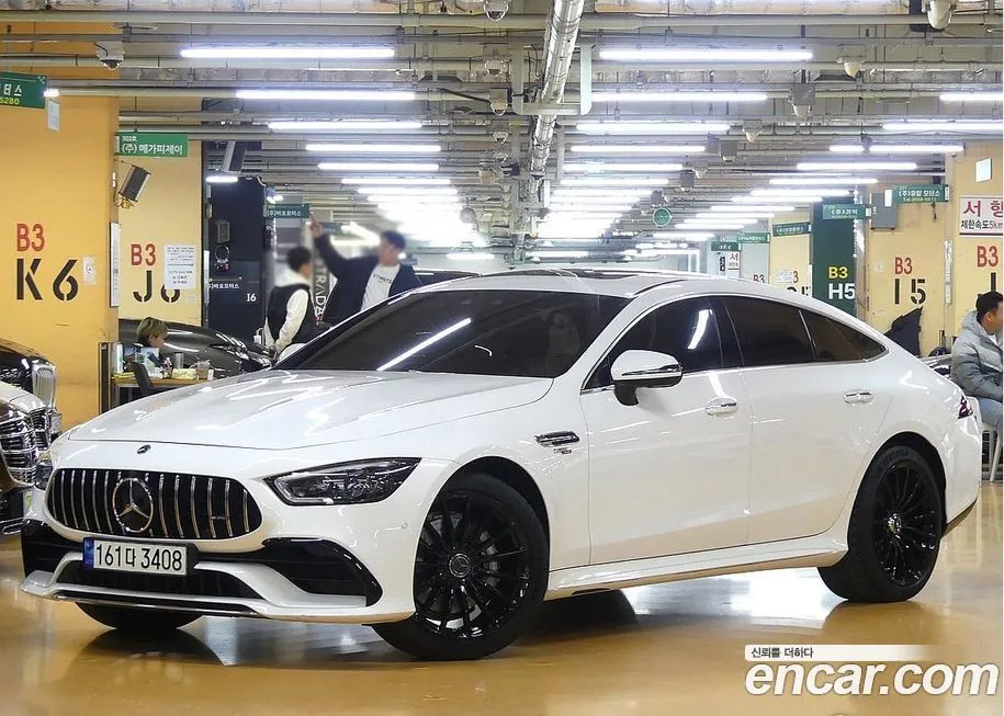 Mercedes-Benz AMG GT — фото 1