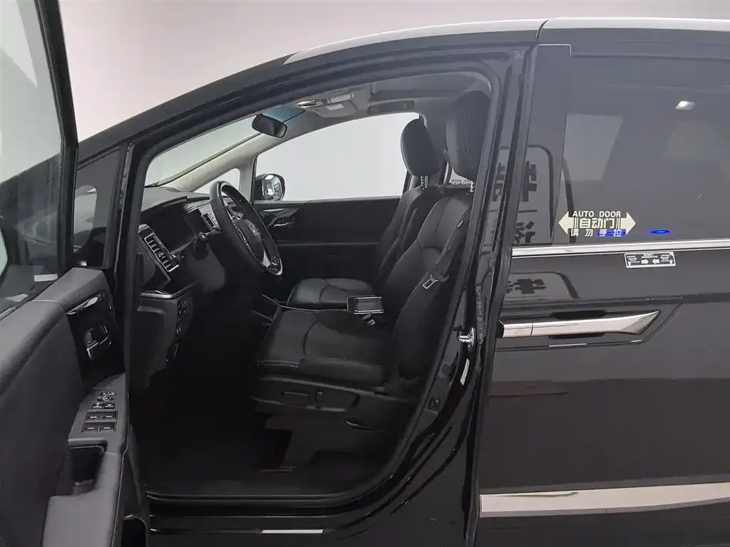 Honda Elysion 2021 из CN, фото 10