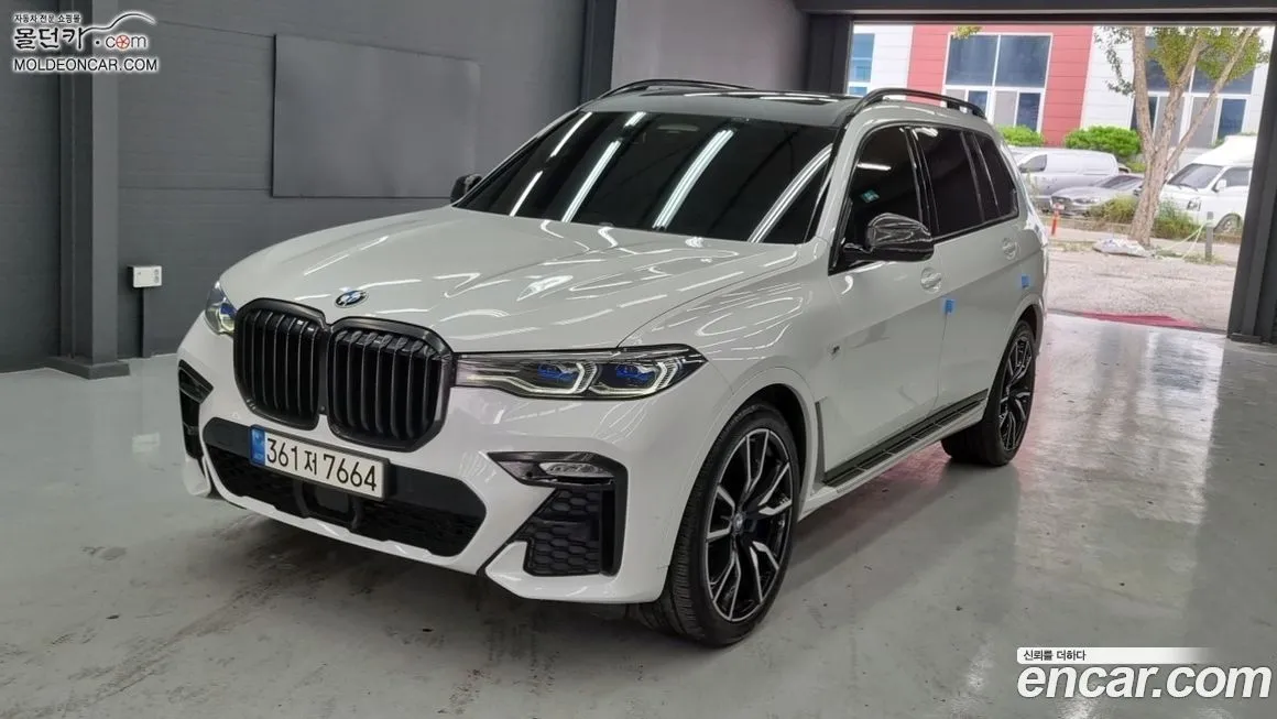 BMW X7 — фото 1
