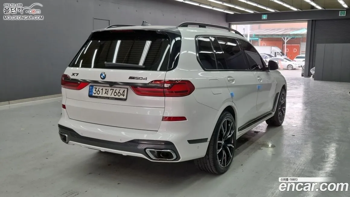 BMW X7 — фото 2