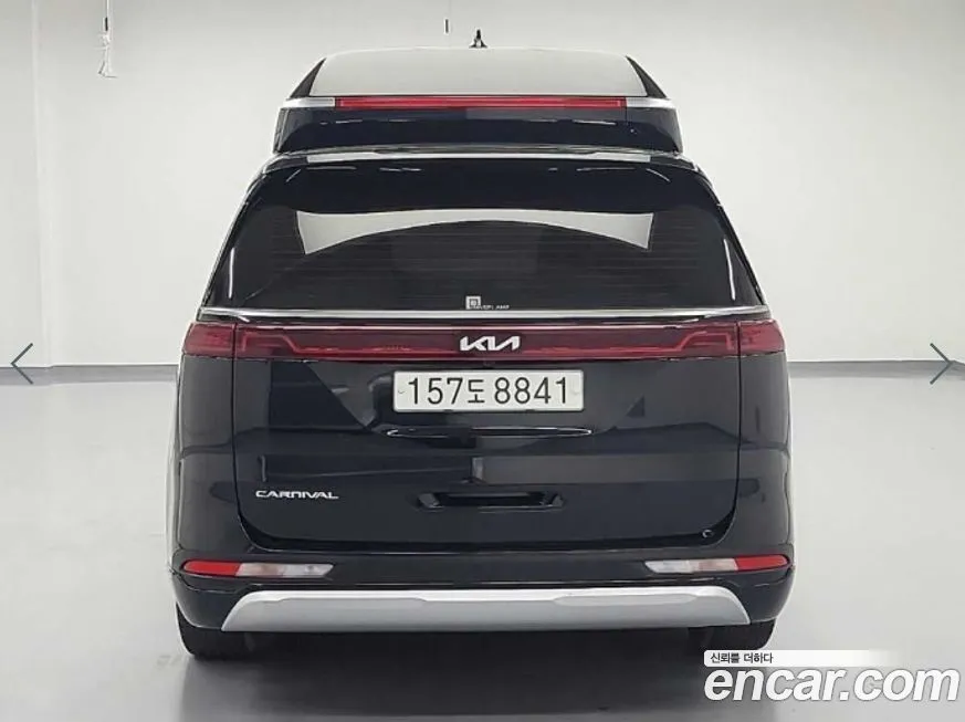 Kia Carnival — фото 3