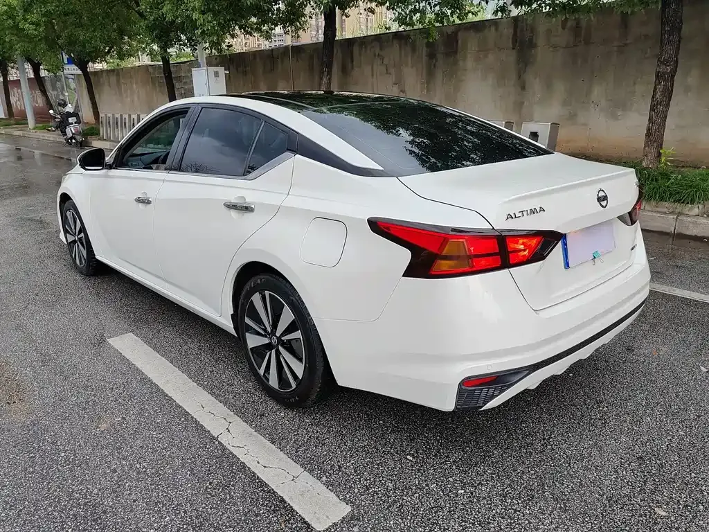 Nissan Teana 2022 из CN, фото 4