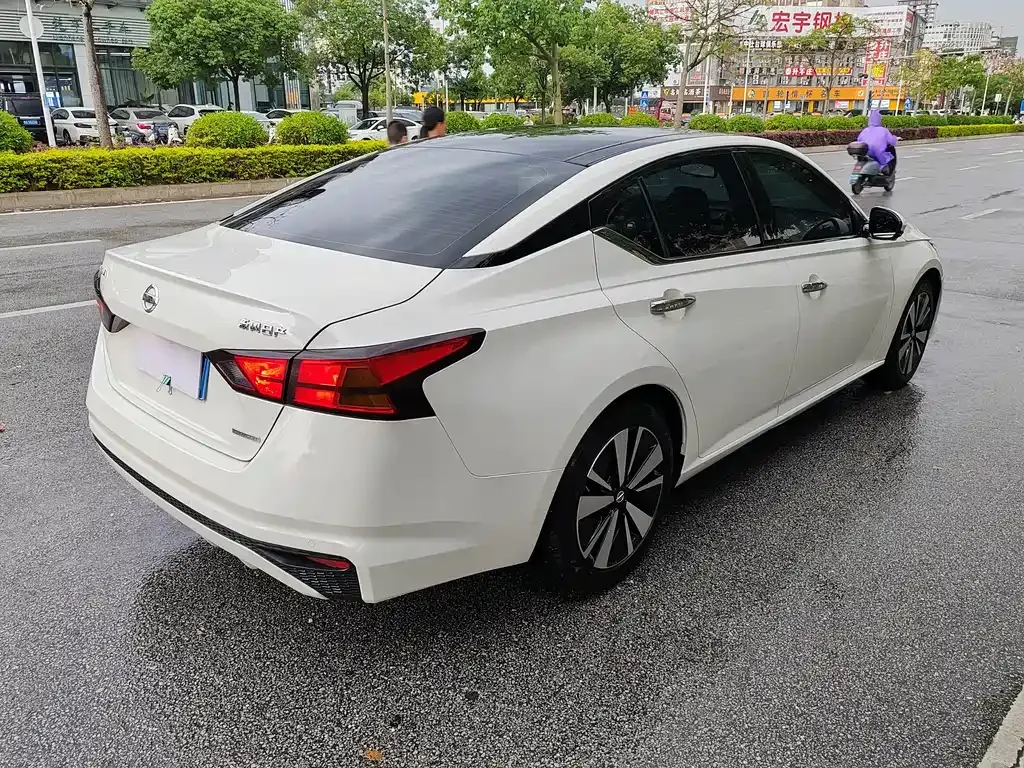 Nissan Teana 2022 из CN, фото 5