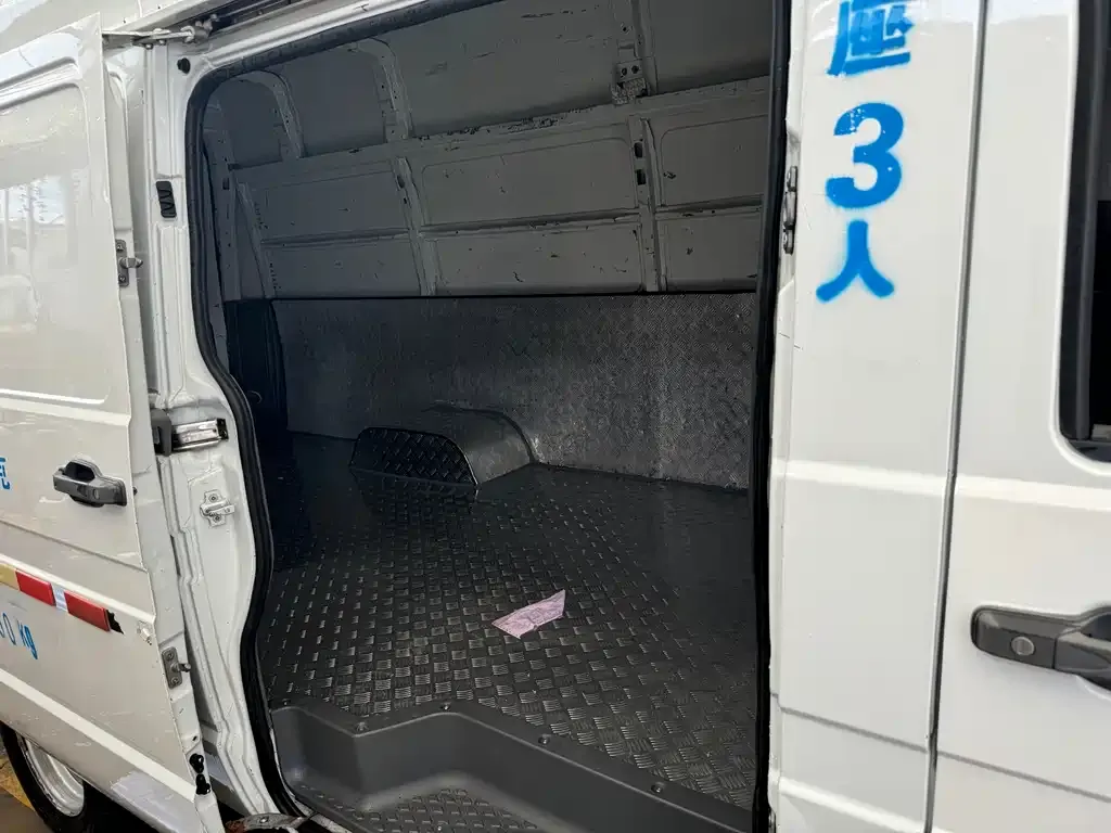 IVECO Daily 2022 из CN, фото 10