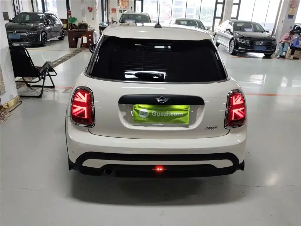 MINI Cooper (3-door) 2022 из CN, фото 6