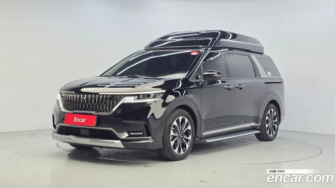 Kia Carnival — фото 1
