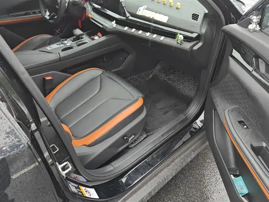 Changan UNI-V 2024 из CN, фото 8