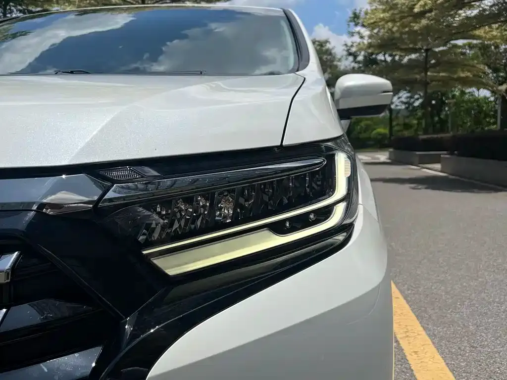 Honda Elysion 2023 из CN, фото 8
