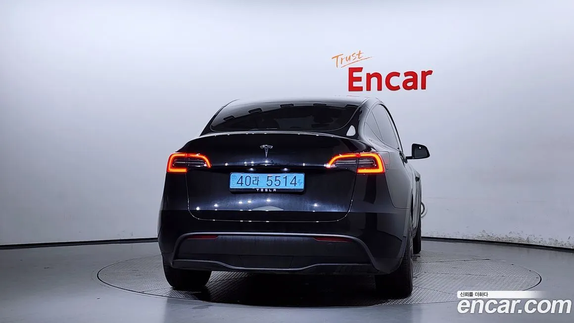 Tesla Model Y — фото 4